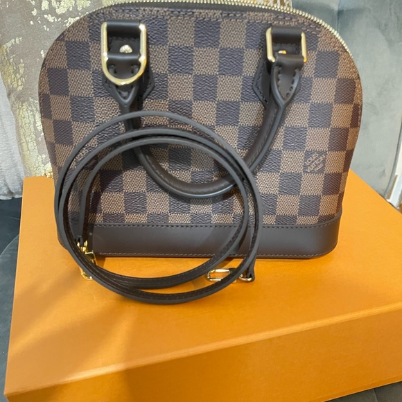 Louis Vuitton Damier Ebene Alma BB - Picture 7 of 8